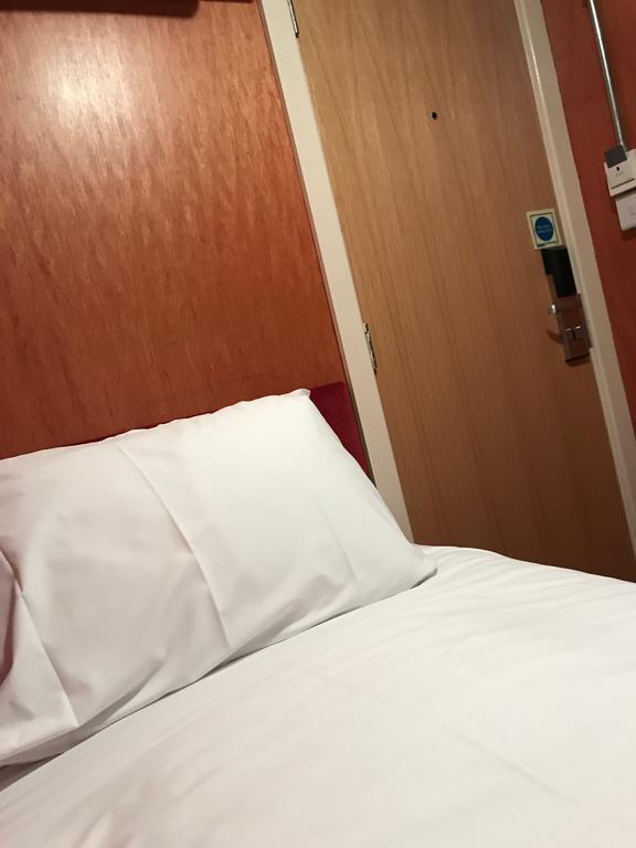 Beeches & Victorian Gardens Hotel