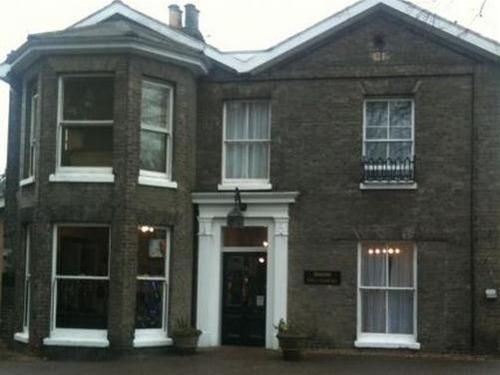 Hotel Beeches & Victorian Gardens