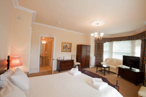 Beeches & Victorian Gardens Hotel 3*