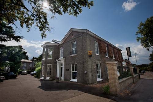 Beeches & Victorian Gardens Hotel 3*