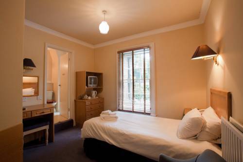Beeches & Victorian Gardens Hotel